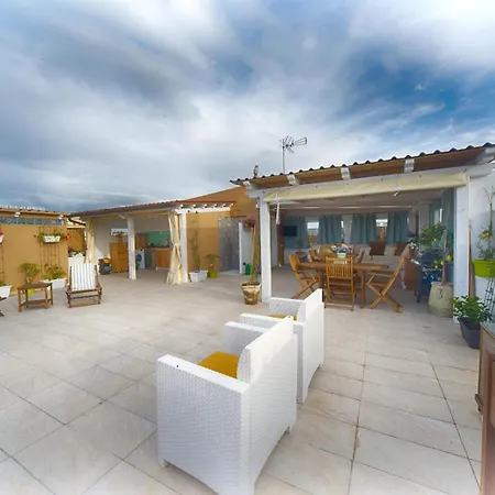 Guest house Terrace Center